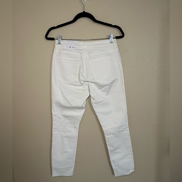 NWT Loft Curvy Skinny Crop Jeans - Picture 2 of 5